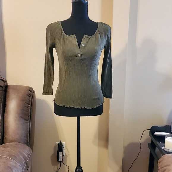 J. Crew 3/4 Sleeve Textuted Blouse - Picture 4 of 7